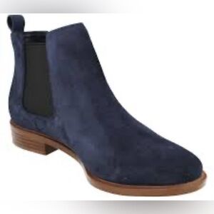 Clarks Clarkdale Arlo Chelsea Boots Slip On Navy Blue Suede 6.5